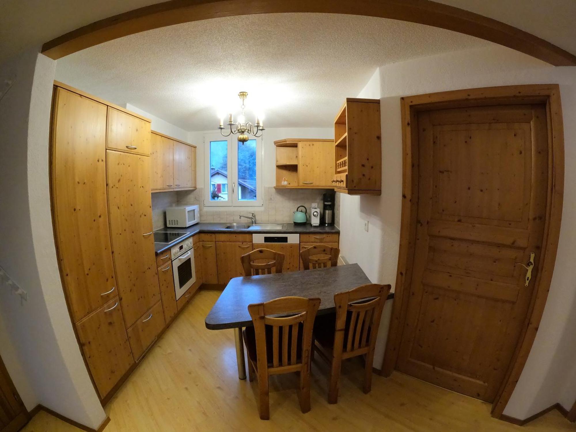 Matten bei Interlaken Fine&Pine Center Apartment מראה חיצוני תמונה