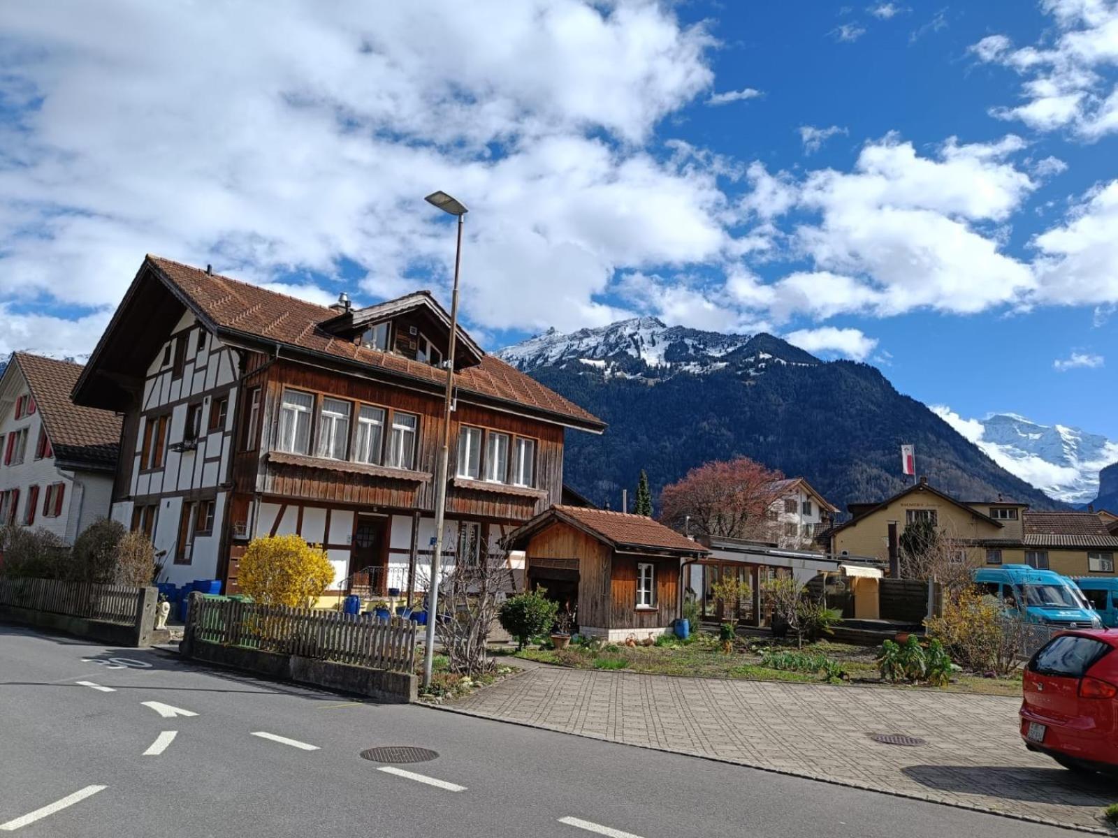 Matten bei Interlaken Fine&Pine Center Apartment מראה חיצוני תמונה